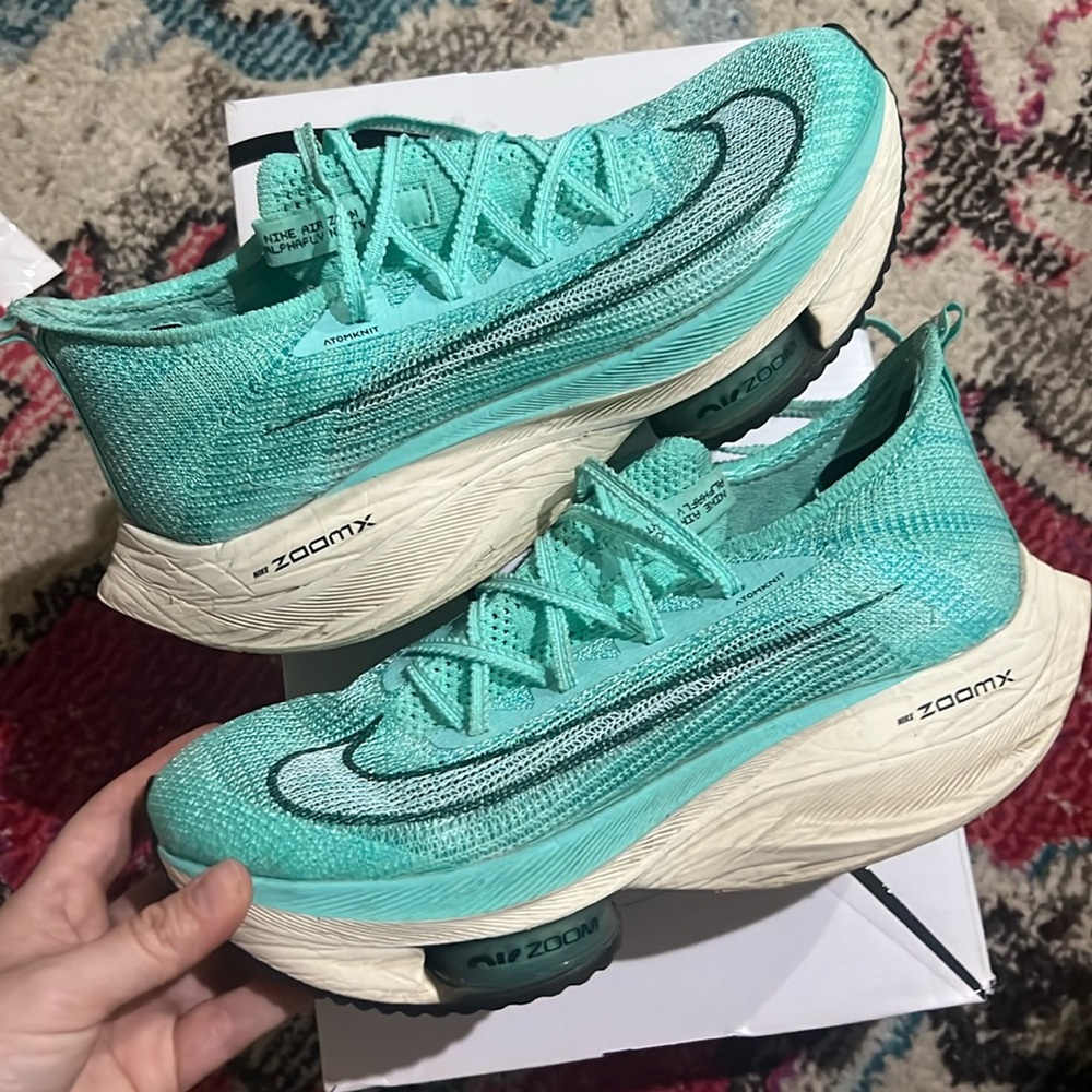 Nike Air Zoom Alphafly Next% Men’s 6 / Women’s 7.5